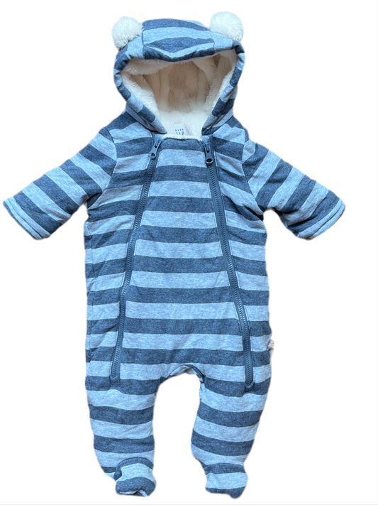 0-3 months Baby Gap winter suit