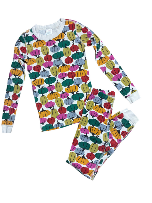 8 - Hanna Andersson pumpkin pajamas