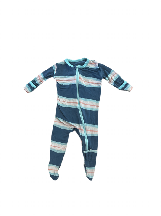 0-3 months Kickee pants onsie