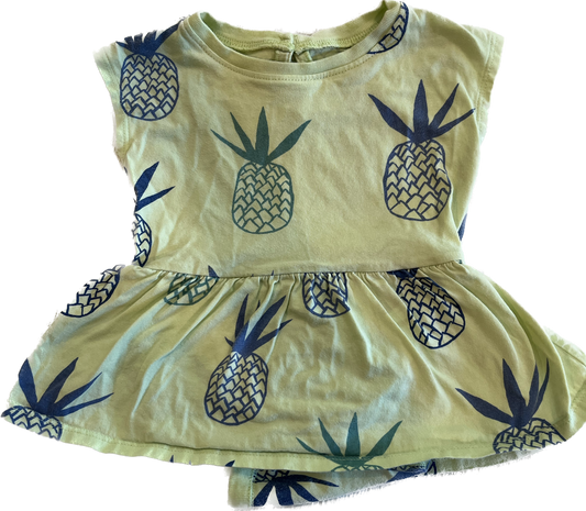 6-9 mo - Tea pineapple snap bottom outfit